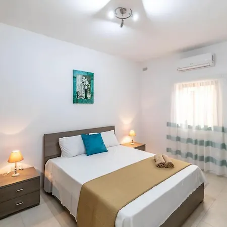 Cosy 3 Bedroom Maisonette-near Marsaskala Seafront *